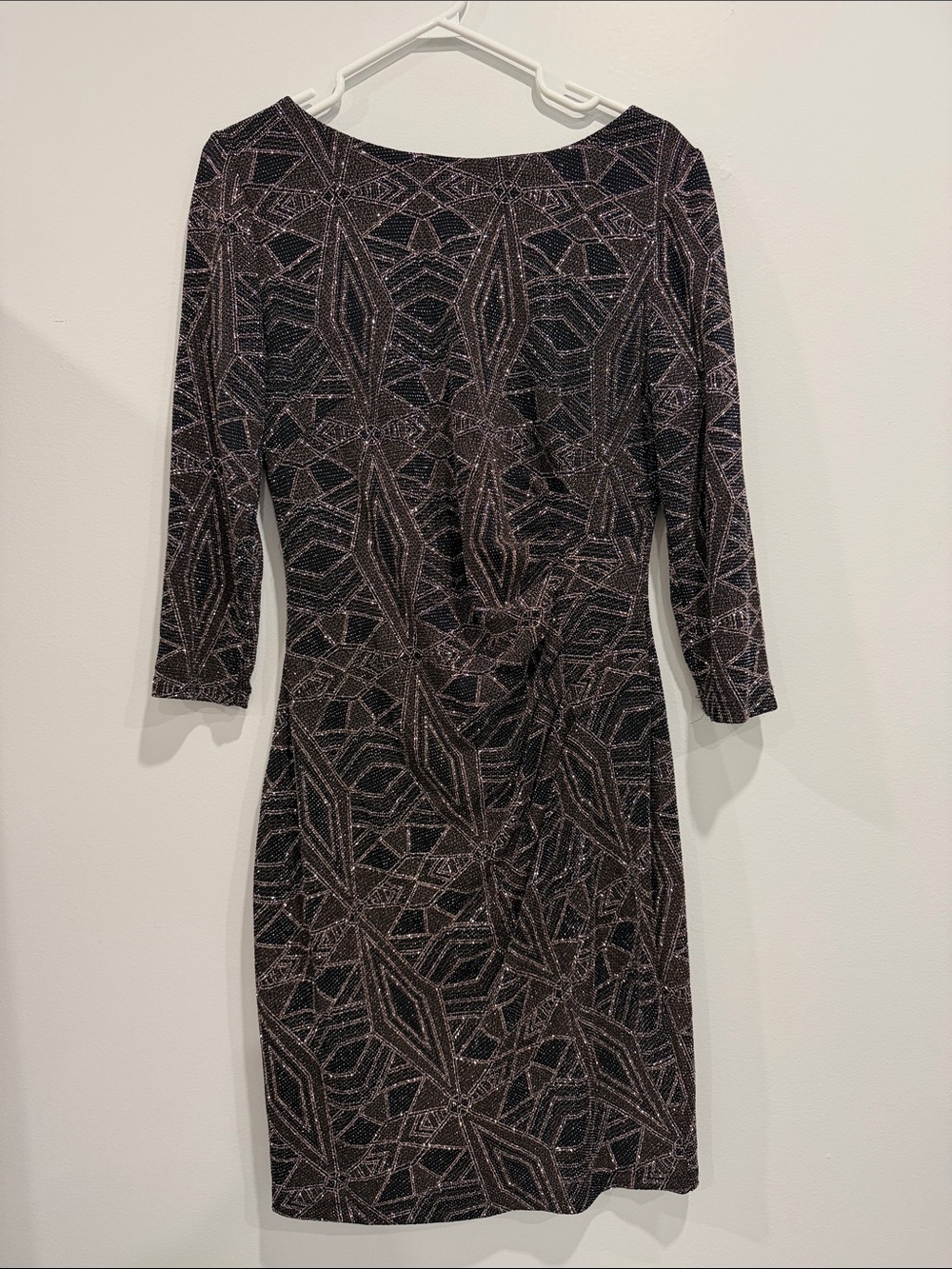 Women's Black & Rose Geometric Sheath Dress